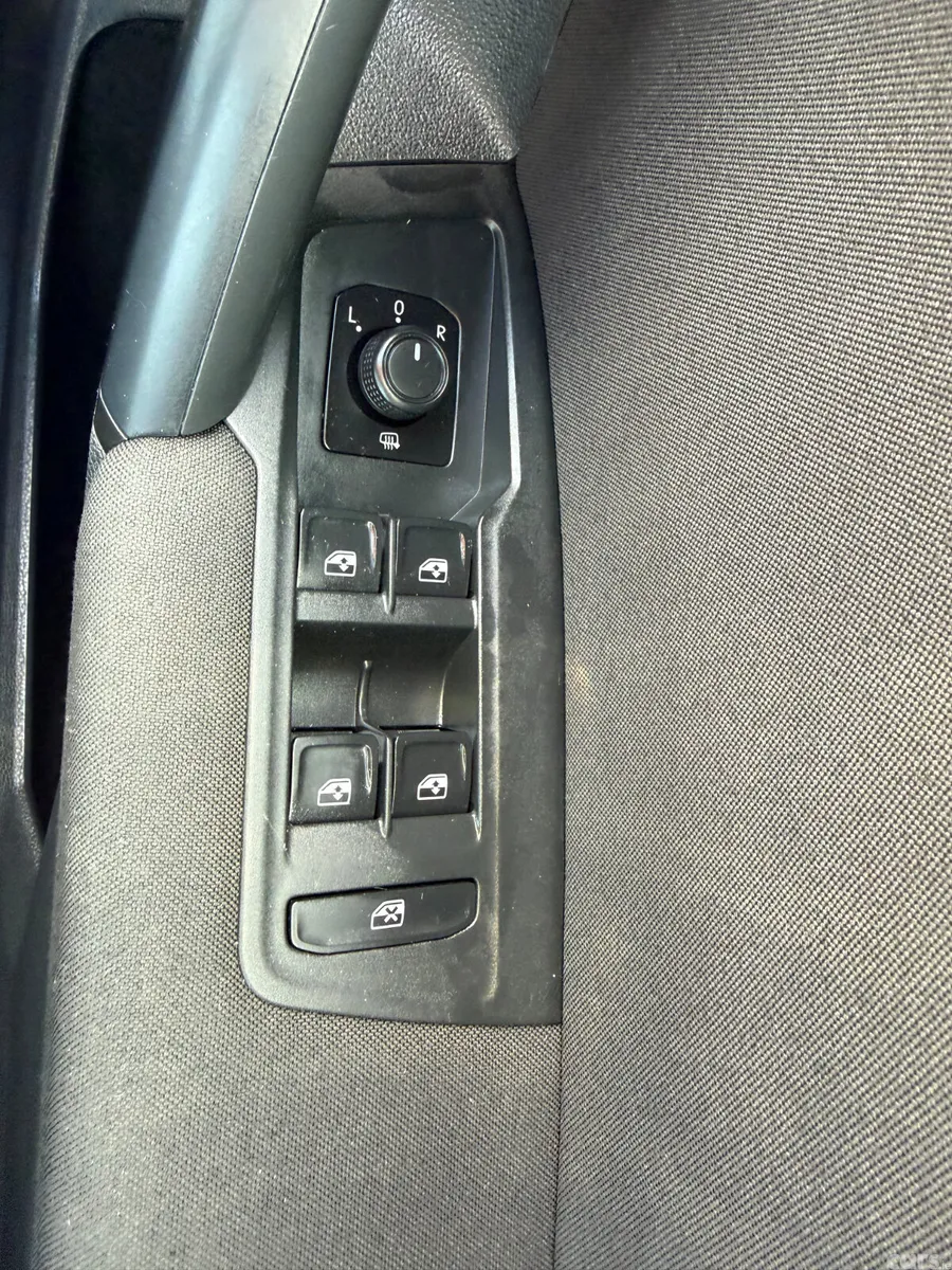 Volkswagen Tiguan SUV, Petrol Plug-in Hybrid, 2024, Grey