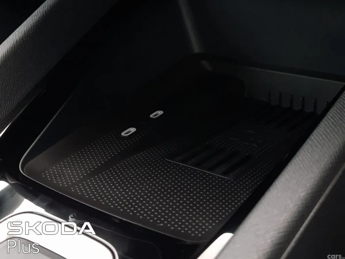Skoda Octavia Saloon, Diesel, 2026, Red