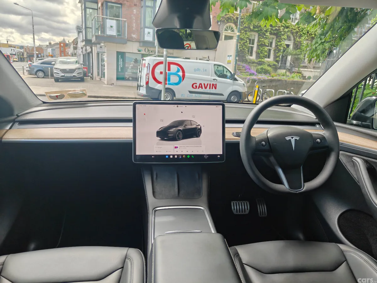 Tesla Model Y MPV, Electric, 2024, Black