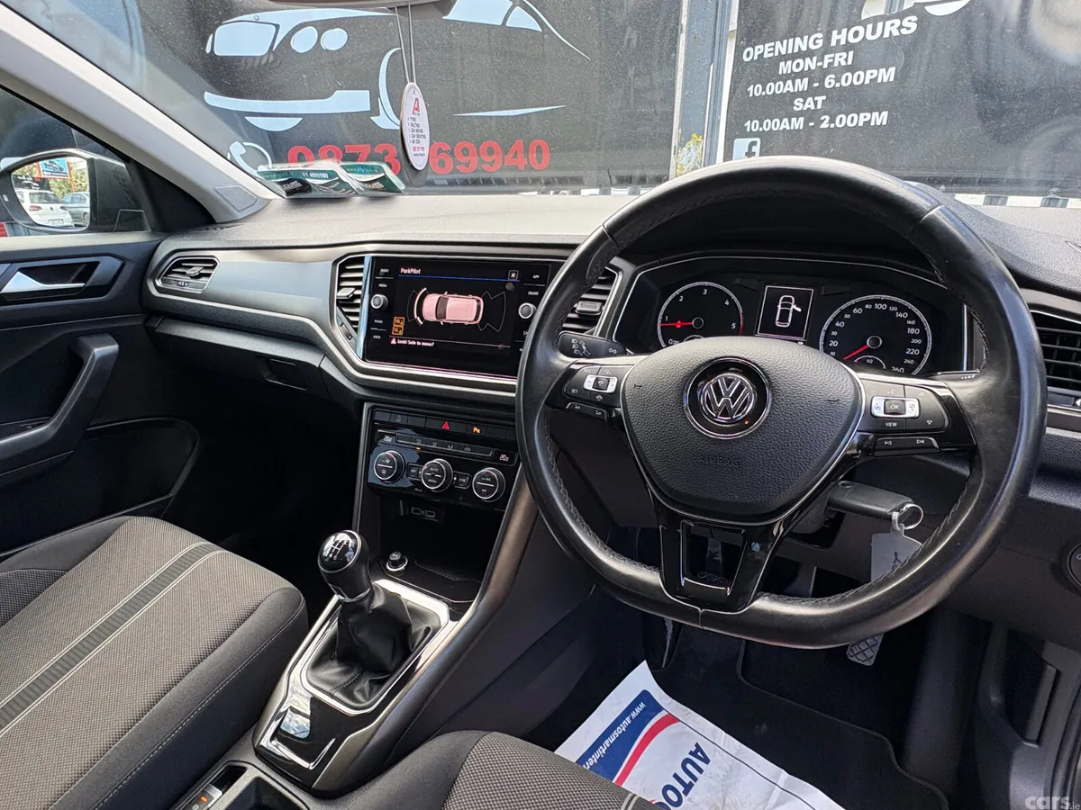 Volkswagen T-Roc SUV, Diesel, 2019, Grey