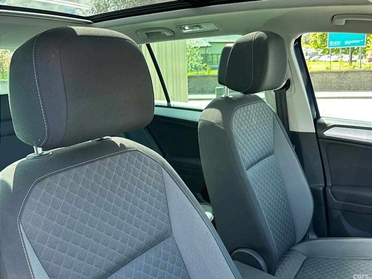 Volkswagen Tiguan SUV, Diesel, 2019, Blue