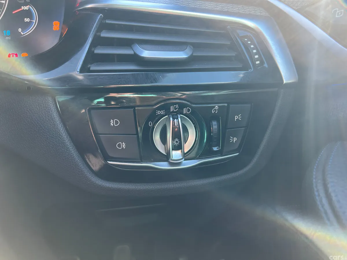 BMW 5-Series Saloon, Petrol Plug-in Hybrid, 2018, Blue
