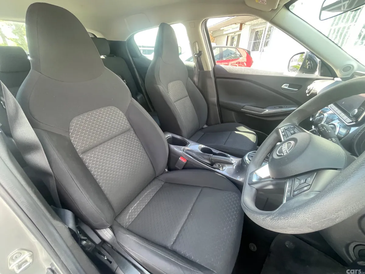 Nissan Juke SUV, Petrol, 2023, Silver