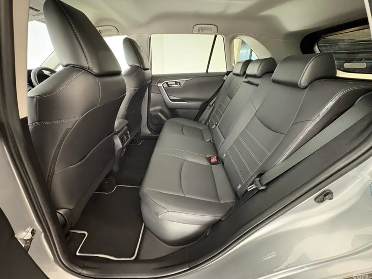 Toyota RAV4 SUV, Petrol Hybrid, 2022, Silver