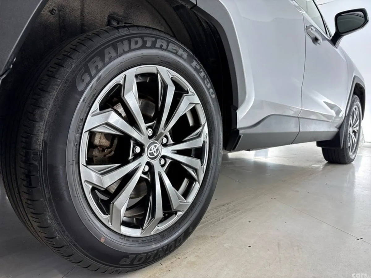 Toyota RAV4 SUV, Petrol Hybrid, 2022, Silver