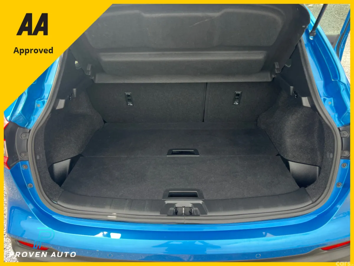 Nissan Qashqai SUV, Diesel, 2017, Blue