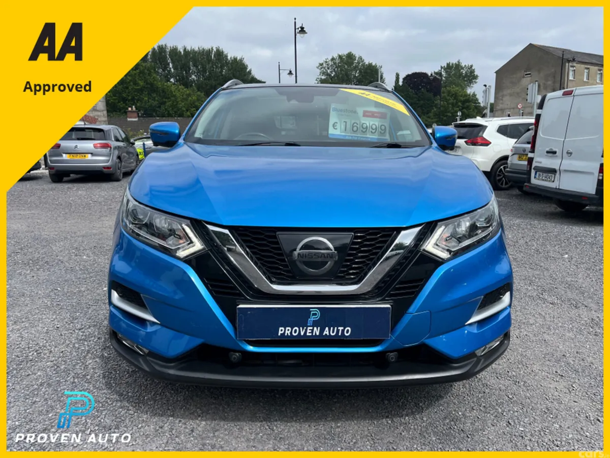 Nissan Qashqai SUV, Diesel, 2017, Blue