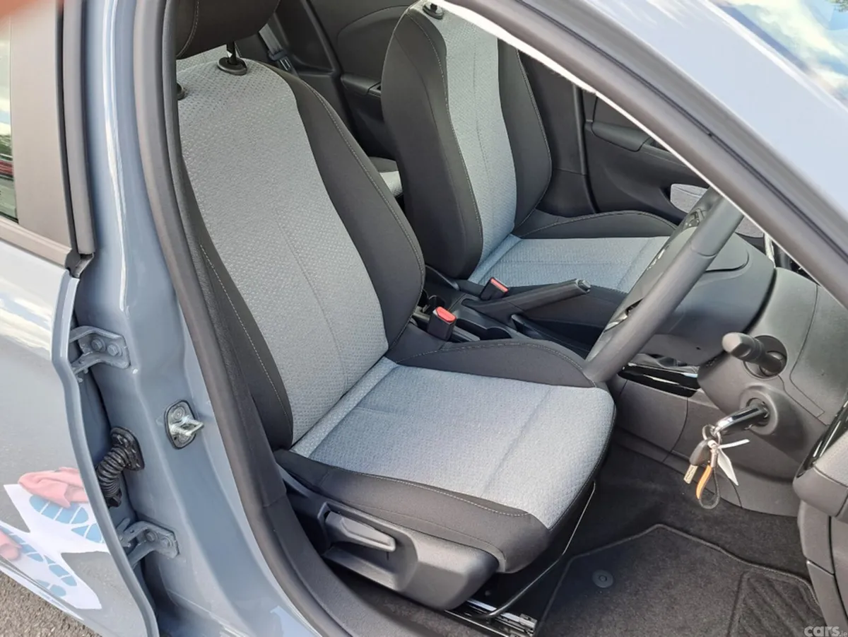 Opel Corsa Hatchback, Petrol, 2026, Grey
