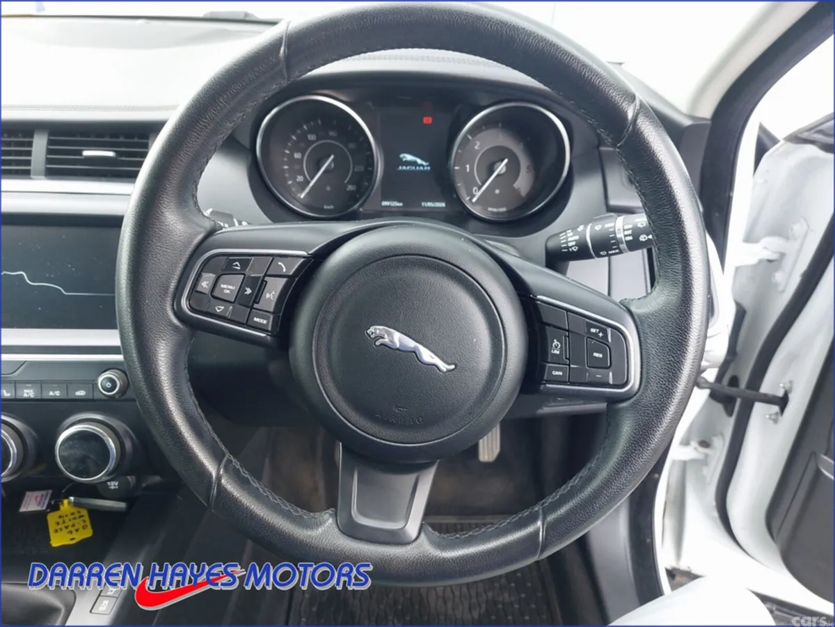 Jaguar E-Pace Estate, Diesel, 2019, White