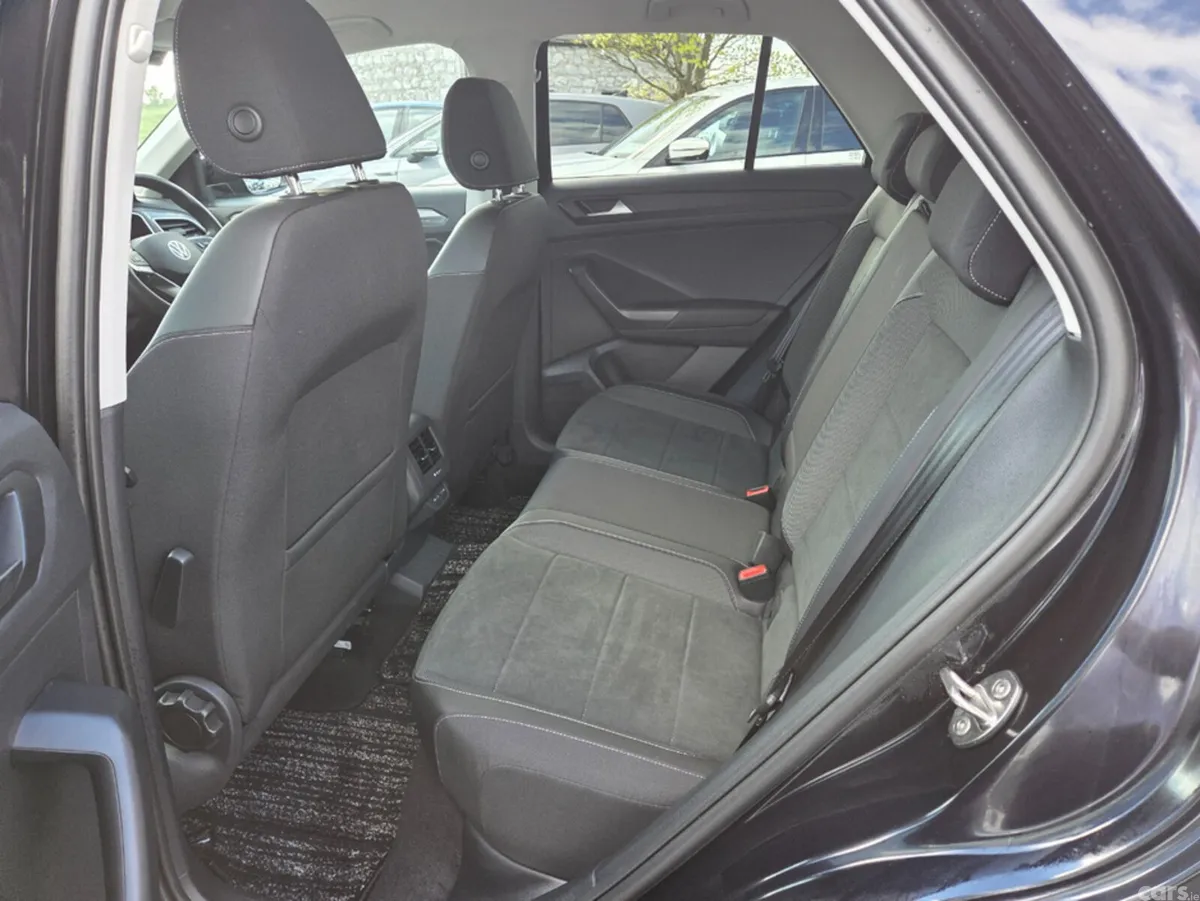 Volkswagen T-Roc SUV, Diesel, 2024, Black