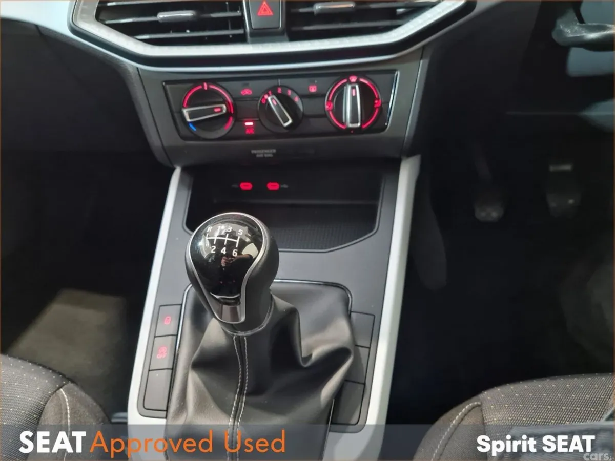 SEAT Arona SUV, Petrol, 2025, Black