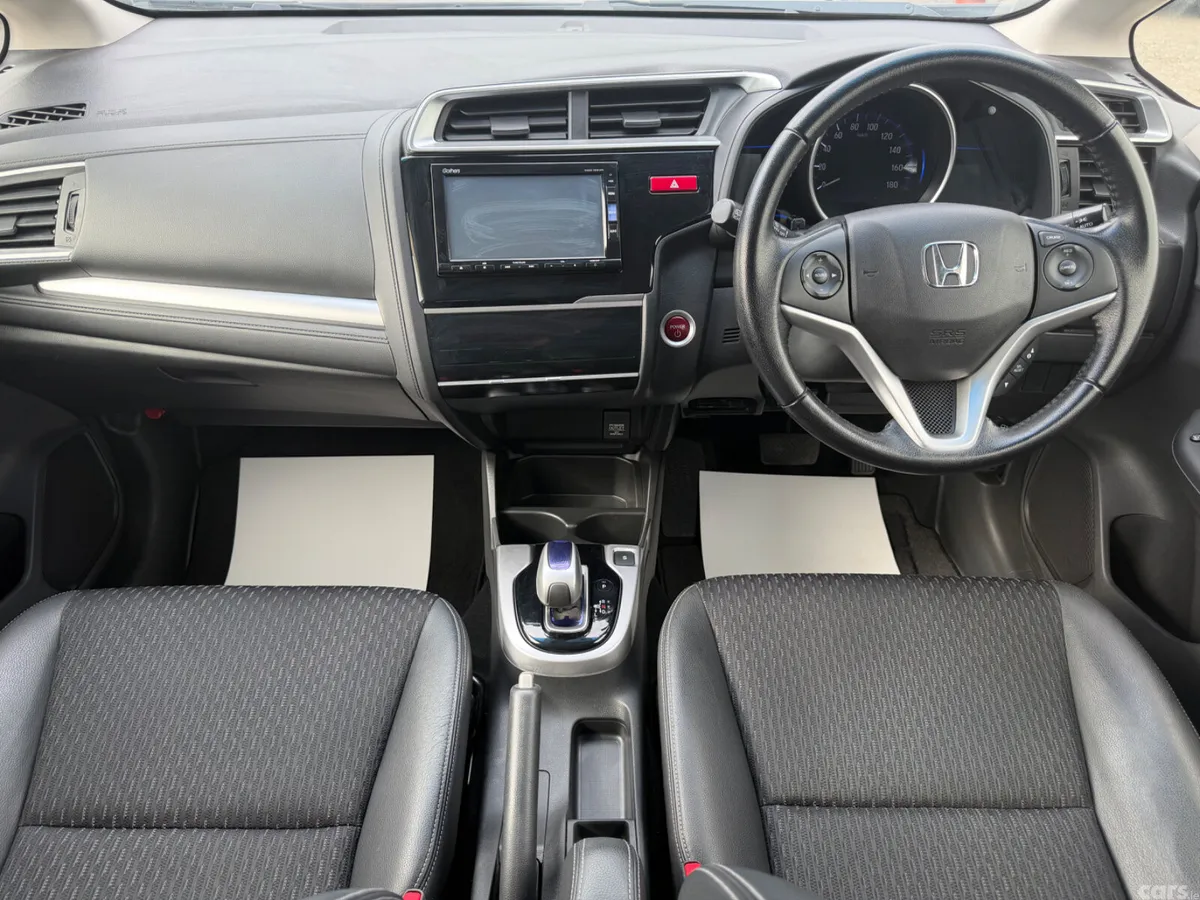 Honda Fit Hatchback, Petrol Hybrid, 2016, Silver