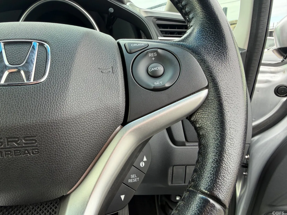 Honda Fit Hatchback, Petrol Hybrid, 2016, Silver