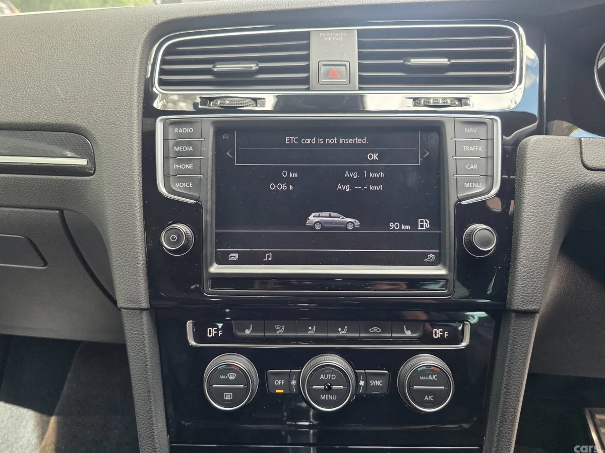 Volkswagen Golf Estate, Petrol, 2016, White