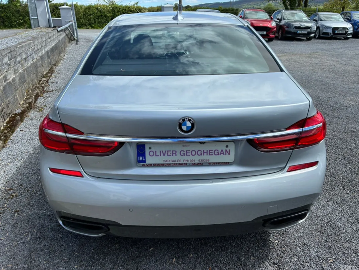 BMW 7-Series Saloon, Diesel, 2016, Silver