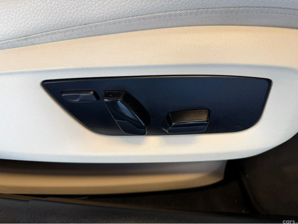 BMW 5-Series Saloon, Diesel, 2018, Black