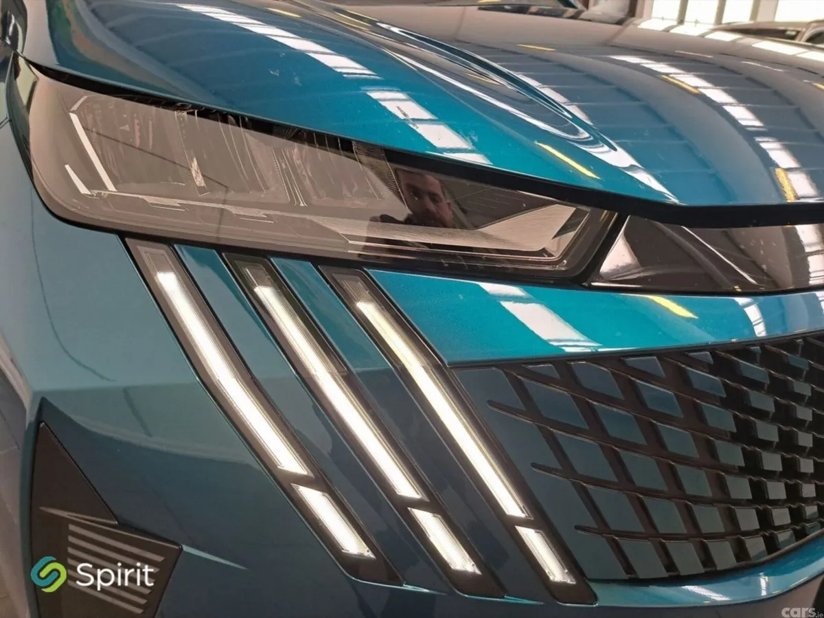 Peugeot 3008 MPV, Petrol Hybrid, 2025, Blue