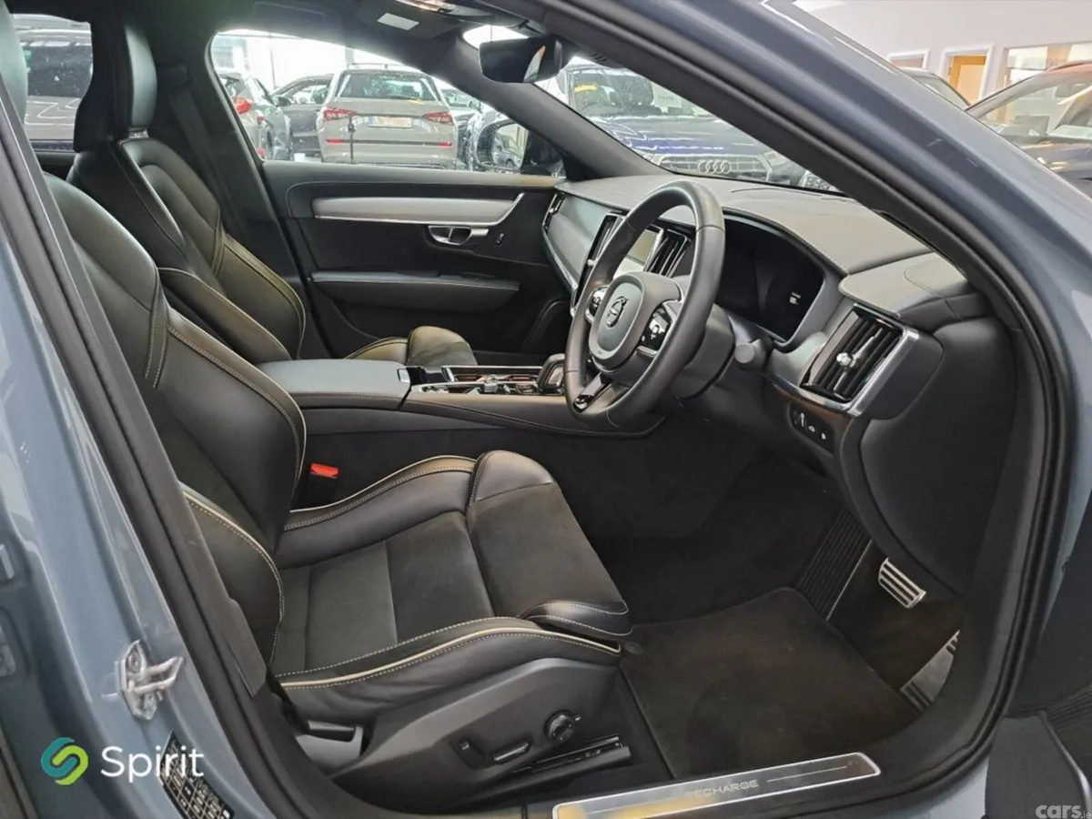 Volvo S90 Saloon, Petrol Plug-in Hybrid, 2022, Grey