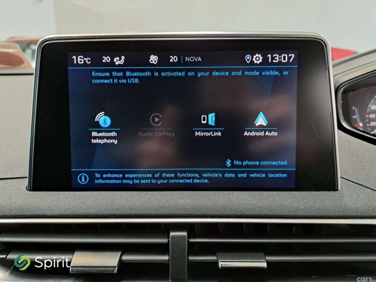 Peugeot 5008 MPV, Petrol, 2019, Grey