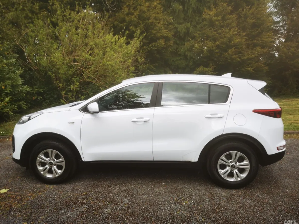 Kia Sportage Estate, Diesel, 2017, White