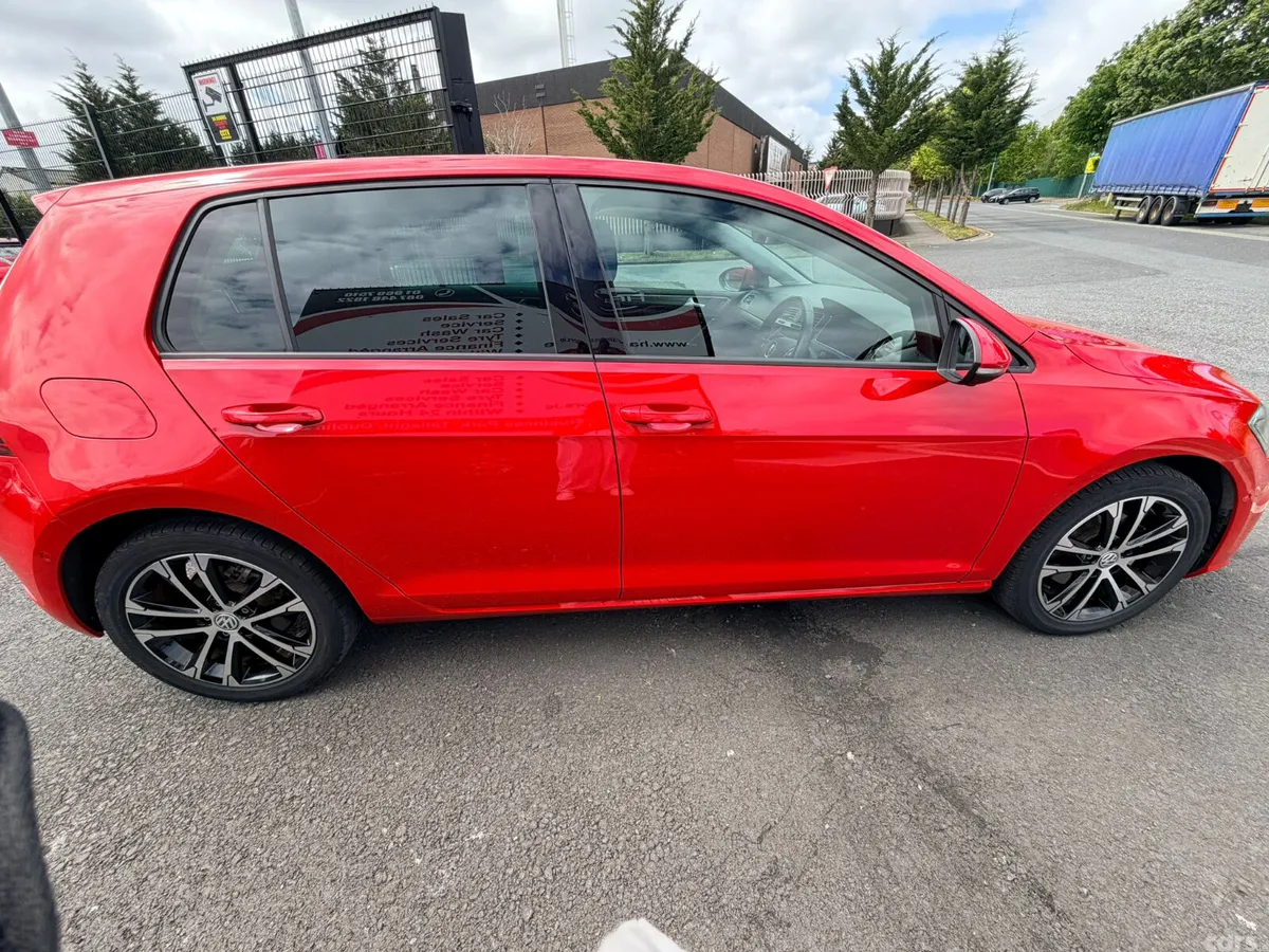 Volkswagen Golf Hatchback, Petrol, 2019, Red
