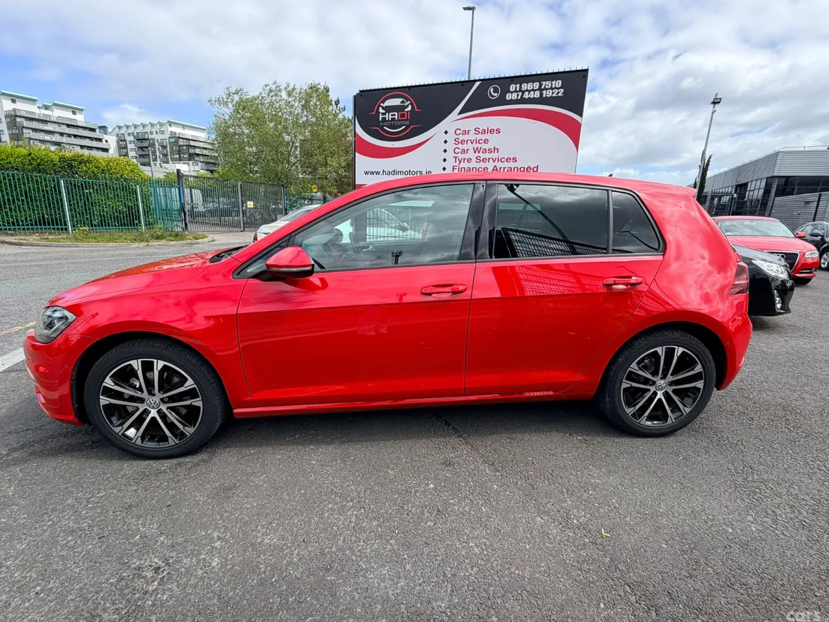 Volkswagen Golf Hatchback, Petrol, 2019, Red