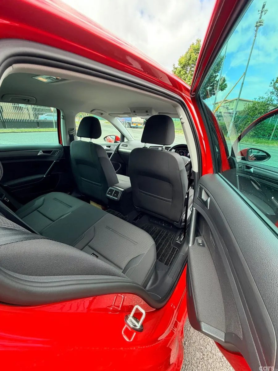 Volkswagen Golf Hatchback, Petrol, 2019, Red