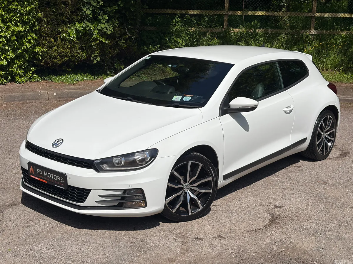 Volkswagen Scirocco Coupe, Diesel, 2015, White