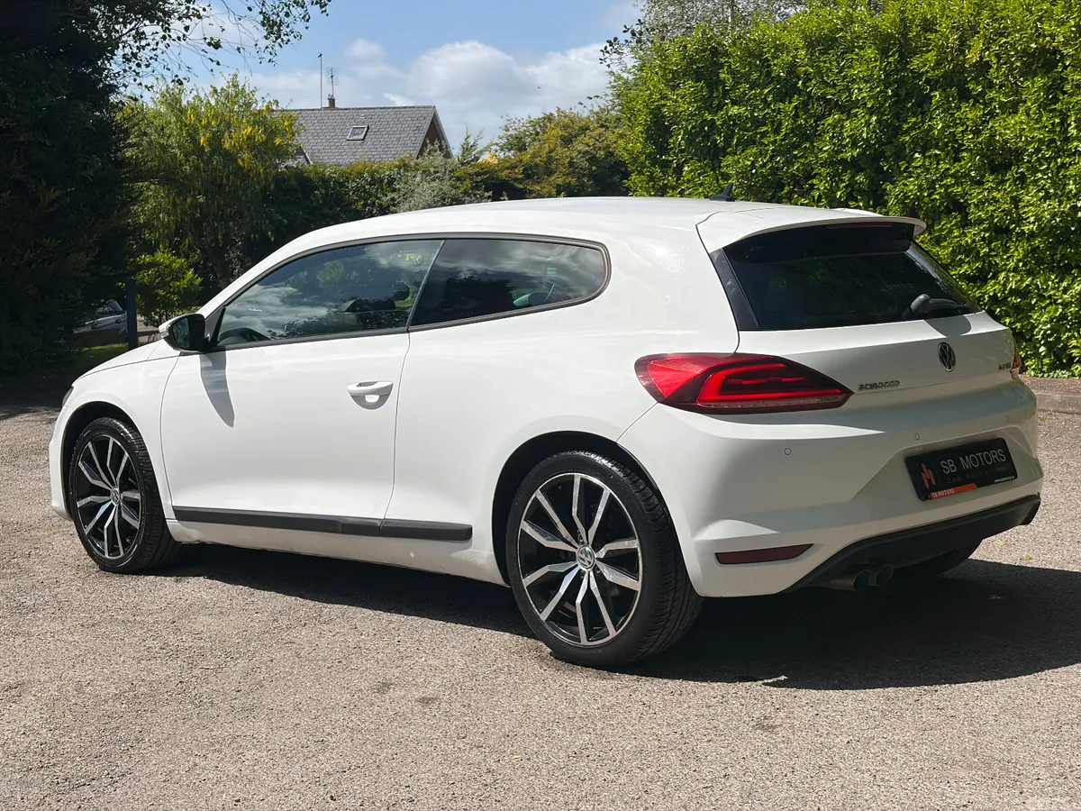 Volkswagen Scirocco Coupe, Diesel, 2015, White