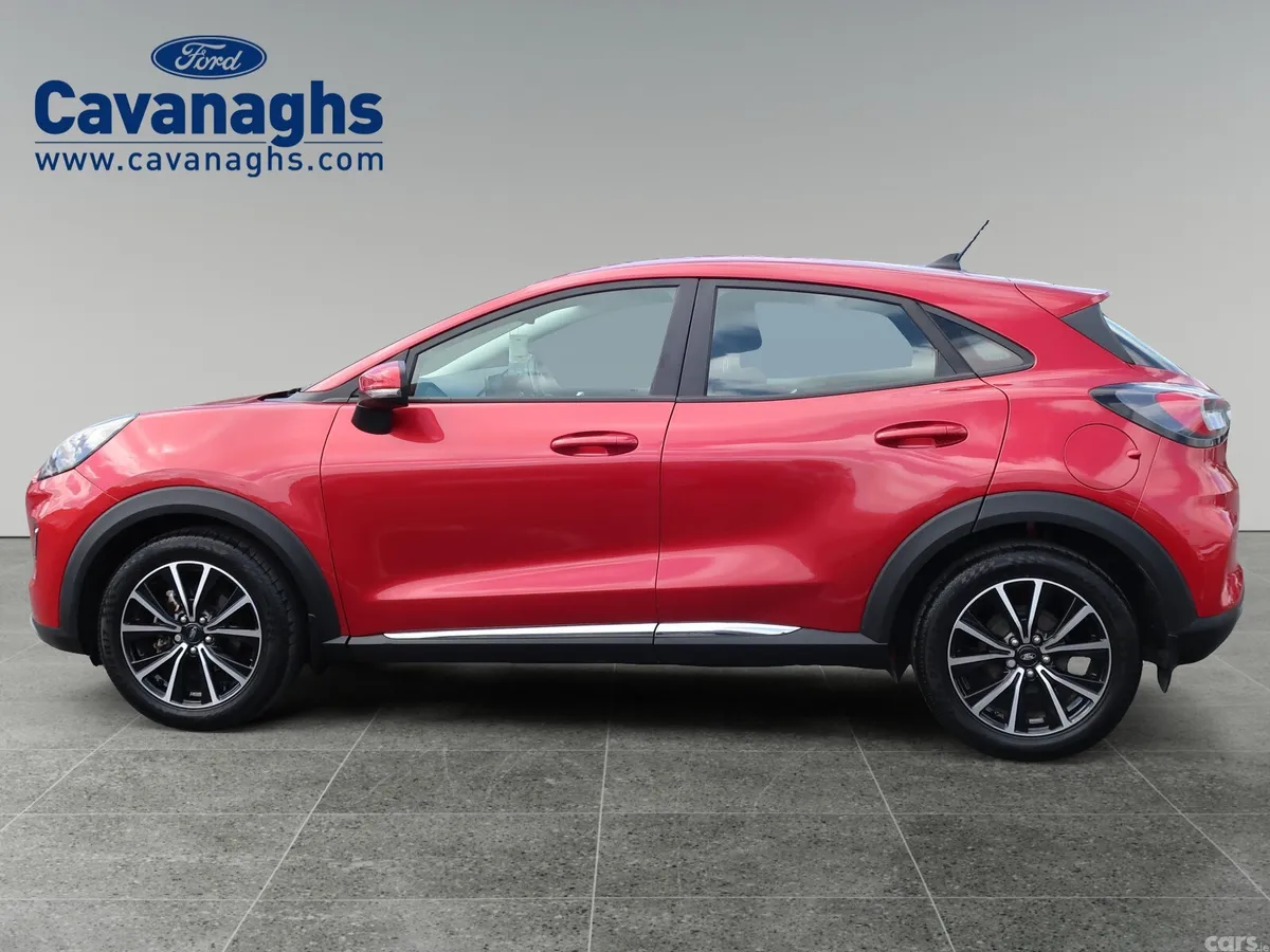 Ford Puma MPV, Petrol Hybrid, 2021, Red