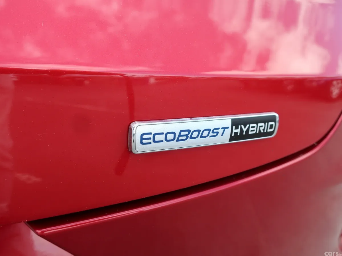 Ford Puma MPV, Petrol Hybrid, 2021, Red