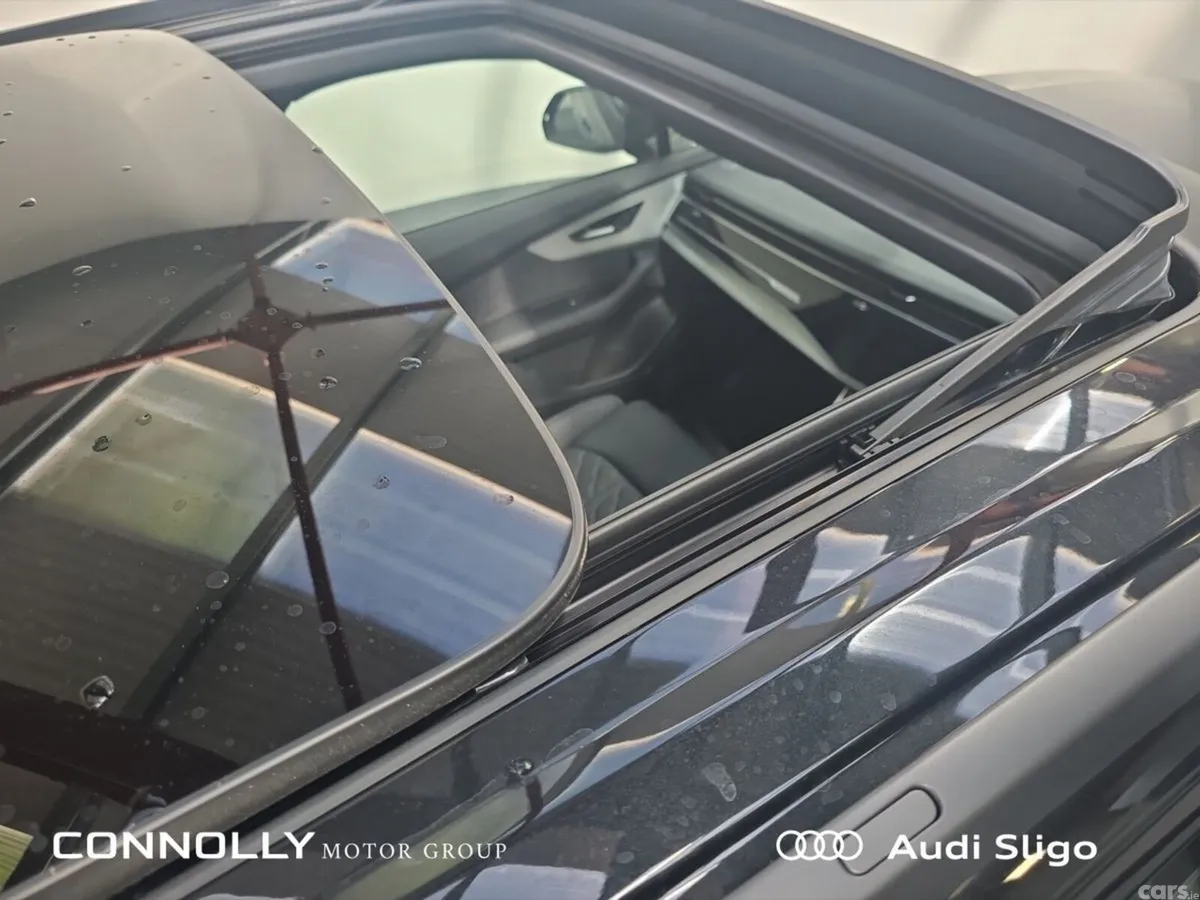 Audi Q7 SUV, Petrol Plug-in Hybrid, 2027, Black