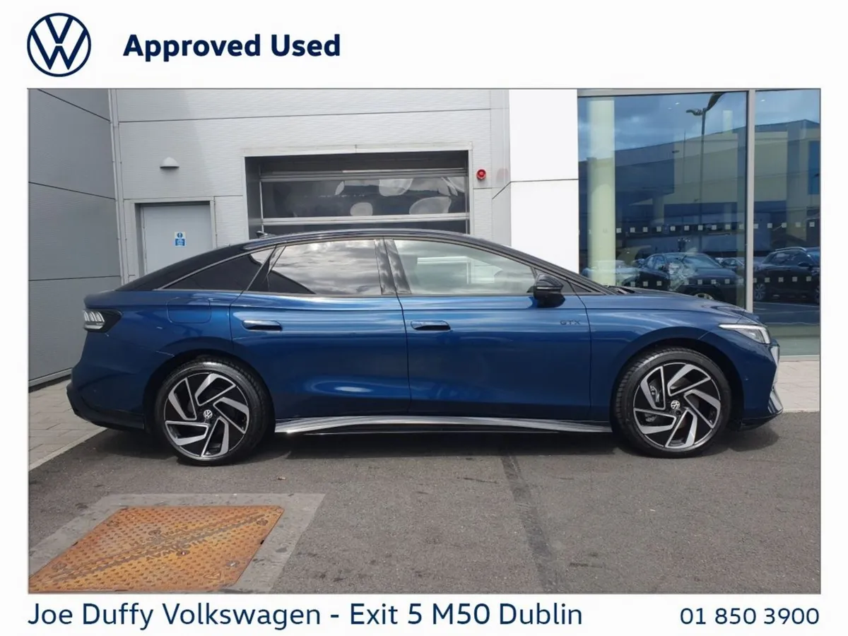 Volkswagen ID.7 Hatchback, Electric, 2026, Blue