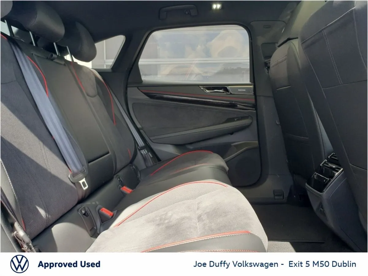 Volkswagen ID.7 Hatchback, Electric, 2026, Blue