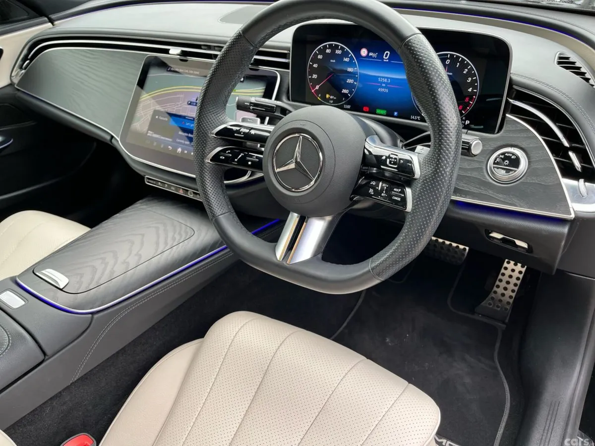 Mercedes-Benz E-Class Saloon, Diesel Plug-in Hybrid, 2025, Black