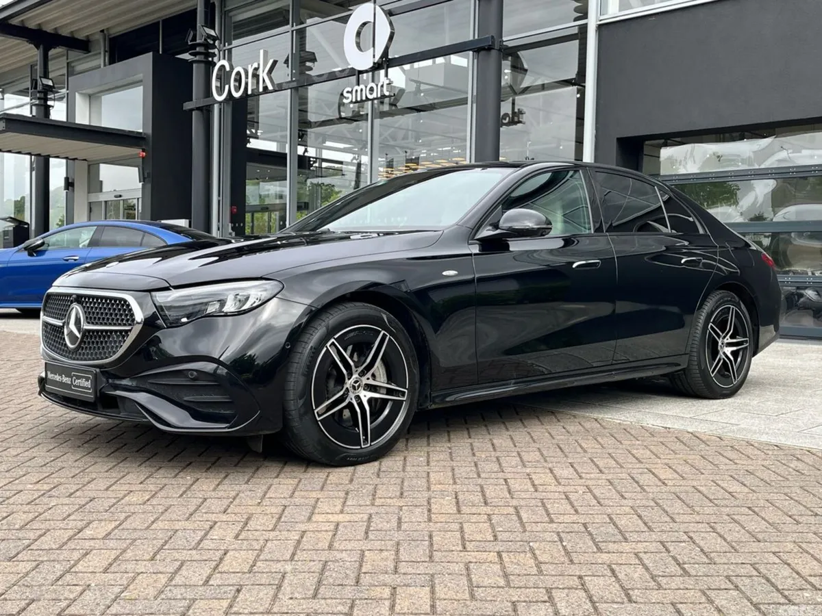 Mercedes-Benz E-Class Saloon, Diesel Plug-in Hybrid, 2025, Black
