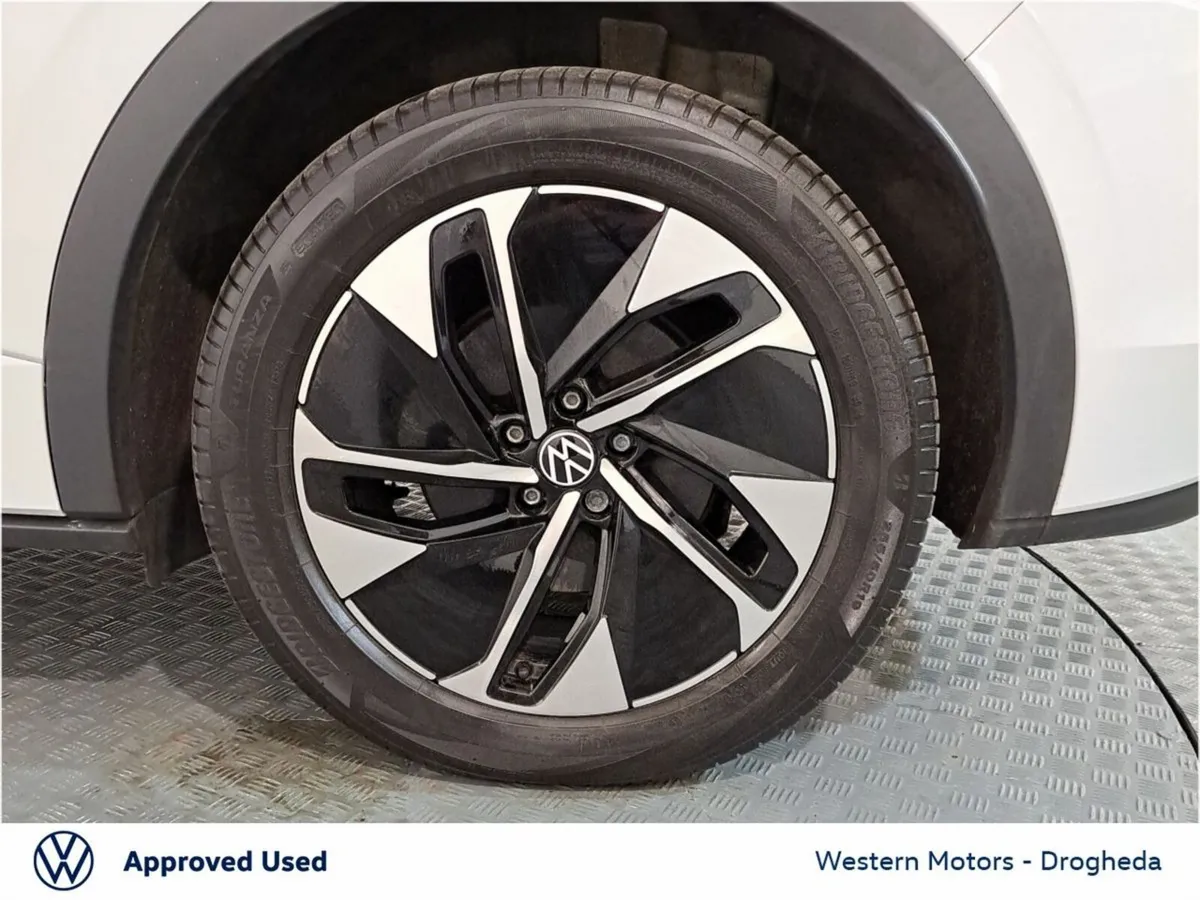 Volkswagen ID.5 SUV, Electric, 2024, White