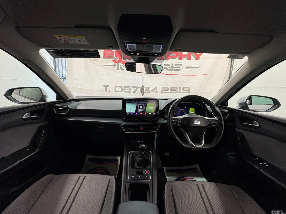 SEAT Leon Hatchback, Diesel, 2022, Silver