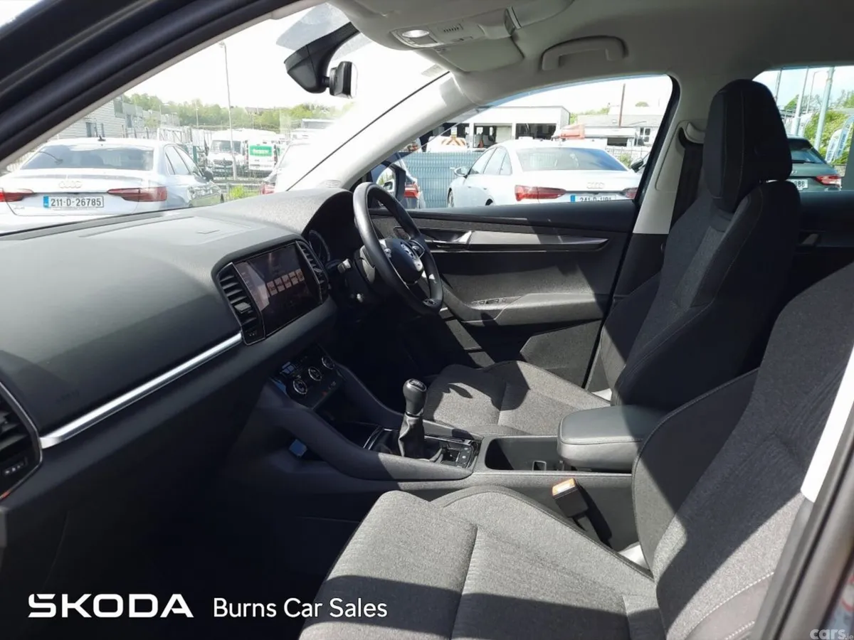 Skoda Karoq SUV, Diesel, 2022, Grey