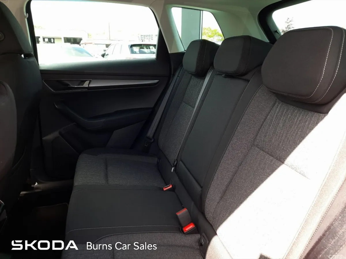 Skoda Karoq SUV, Diesel, 2022, Grey