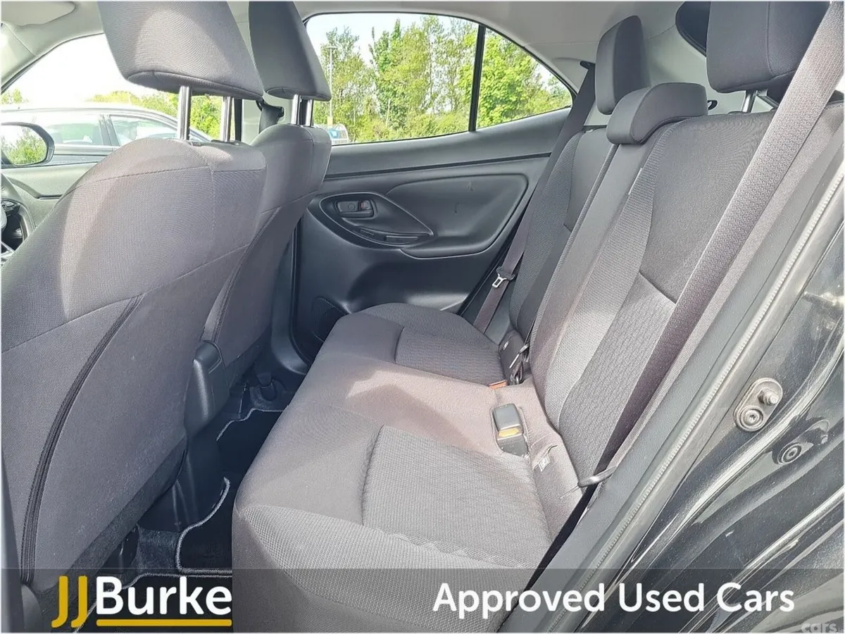 Toyota Yaris Hatchback, Petrol, 2024, Black