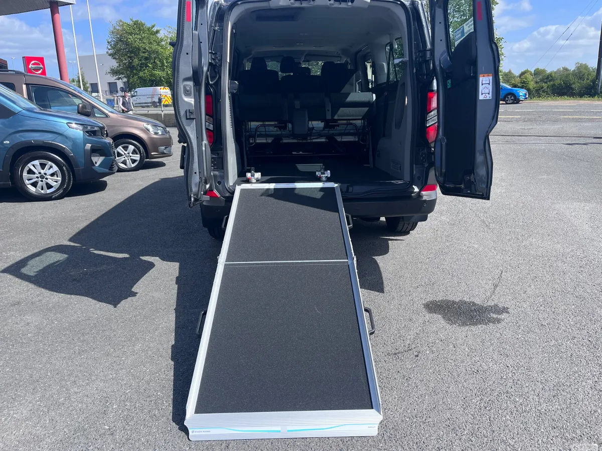 Ford Tourneo Custom MPV, Petrol Plug-in Hybrid, 2027, Grey