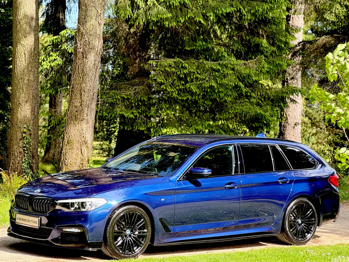BMW 5-Series Estate, Diesel, 2019, Blue