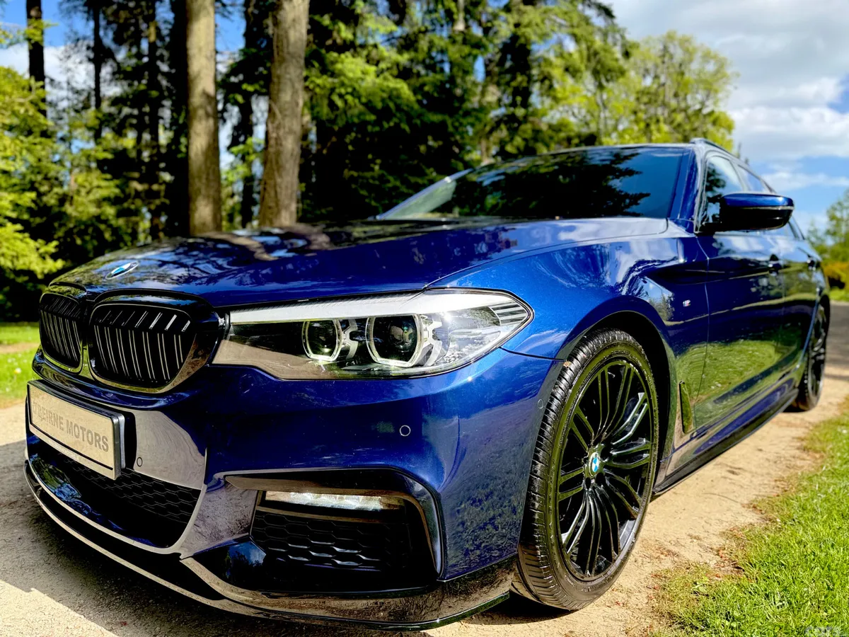 BMW 5-Series Estate, Diesel, 2019, Blue