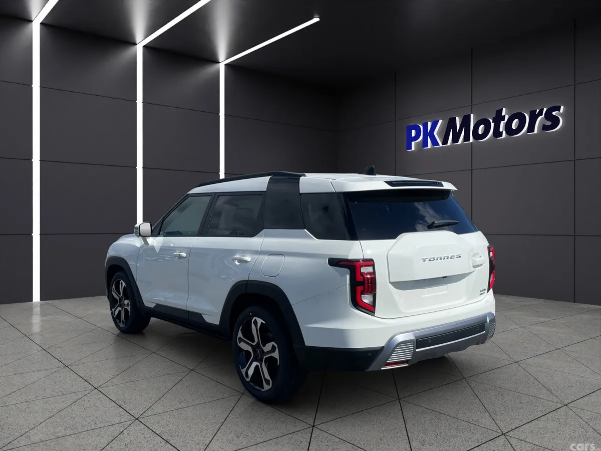SsangYong Torres Hatchback, Petrol Hybrid, 2026, White