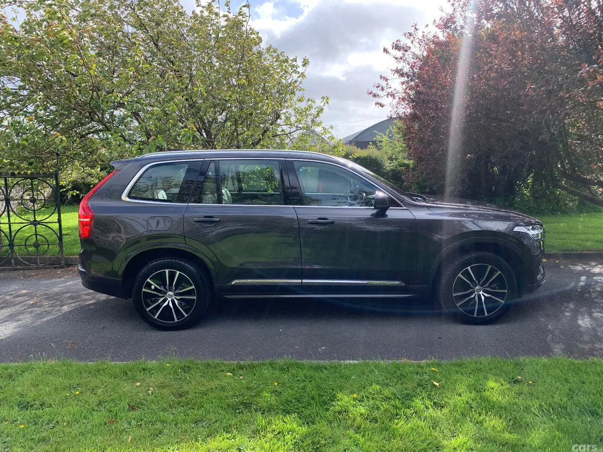 Volvo XC90 SUV, Petrol Plug-in Hybrid, 2023, Grey