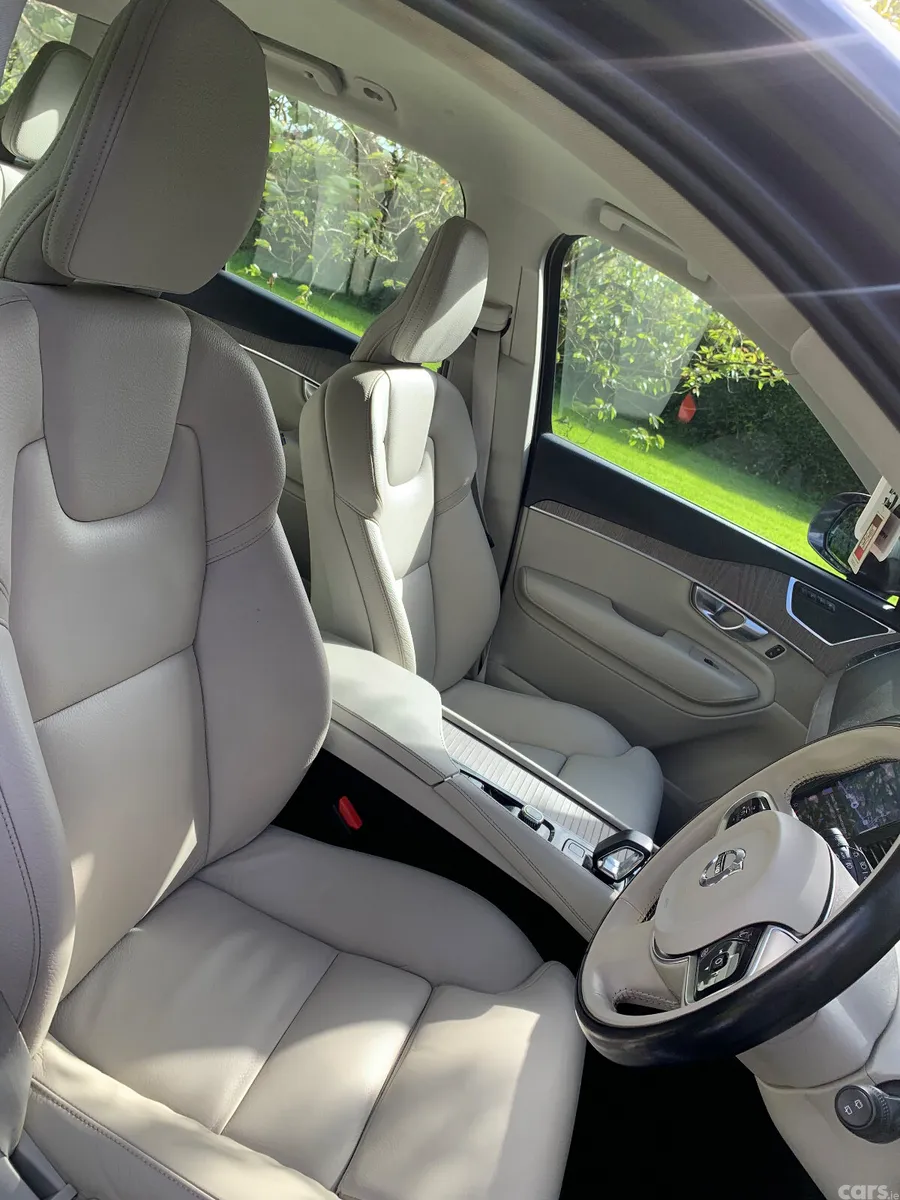 Volvo XC90 SUV, Petrol Plug-in Hybrid, 2023, Grey