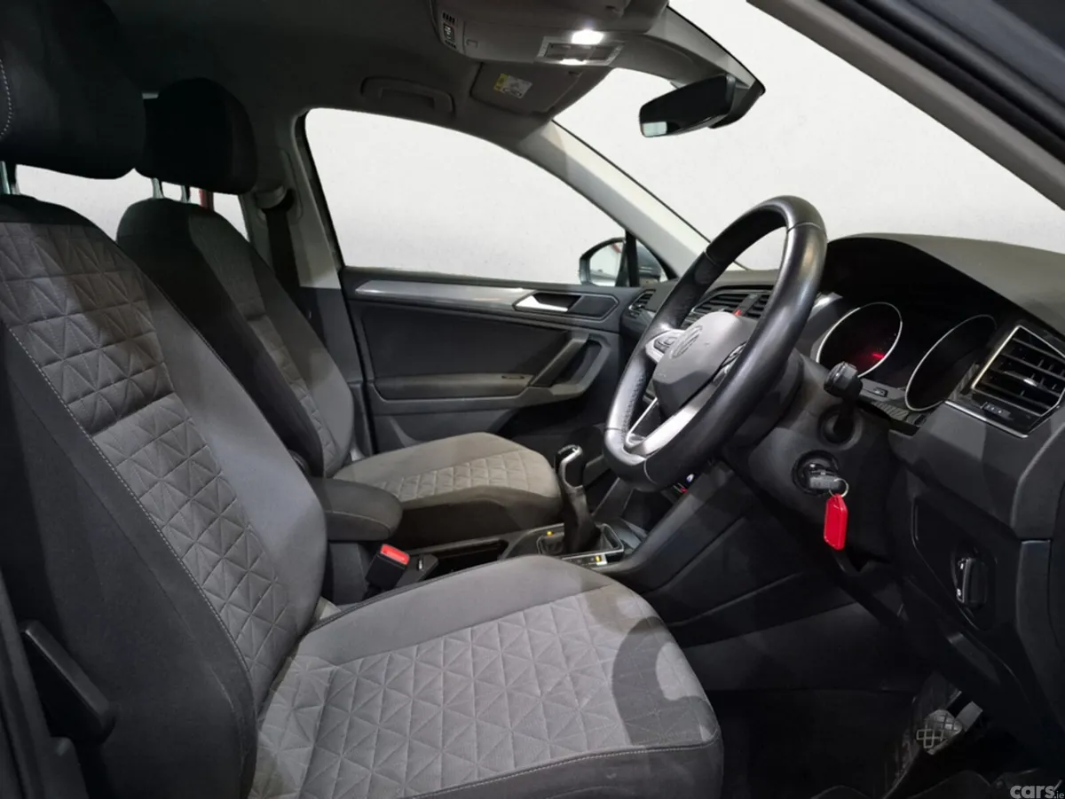 Volkswagen Tiguan Estate, Diesel, 2022, Grey