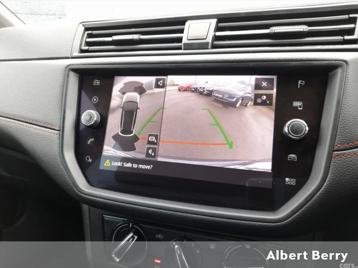 SEAT Arona Hatchback, Petrol, 2020, Grey
