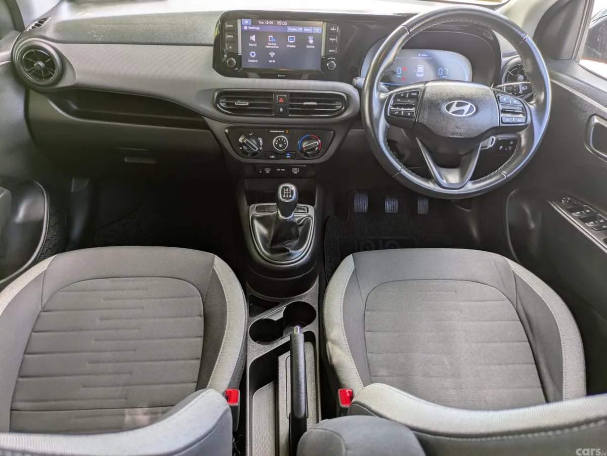Hyundai i10 Hatchback, Petrol, 2023, Black